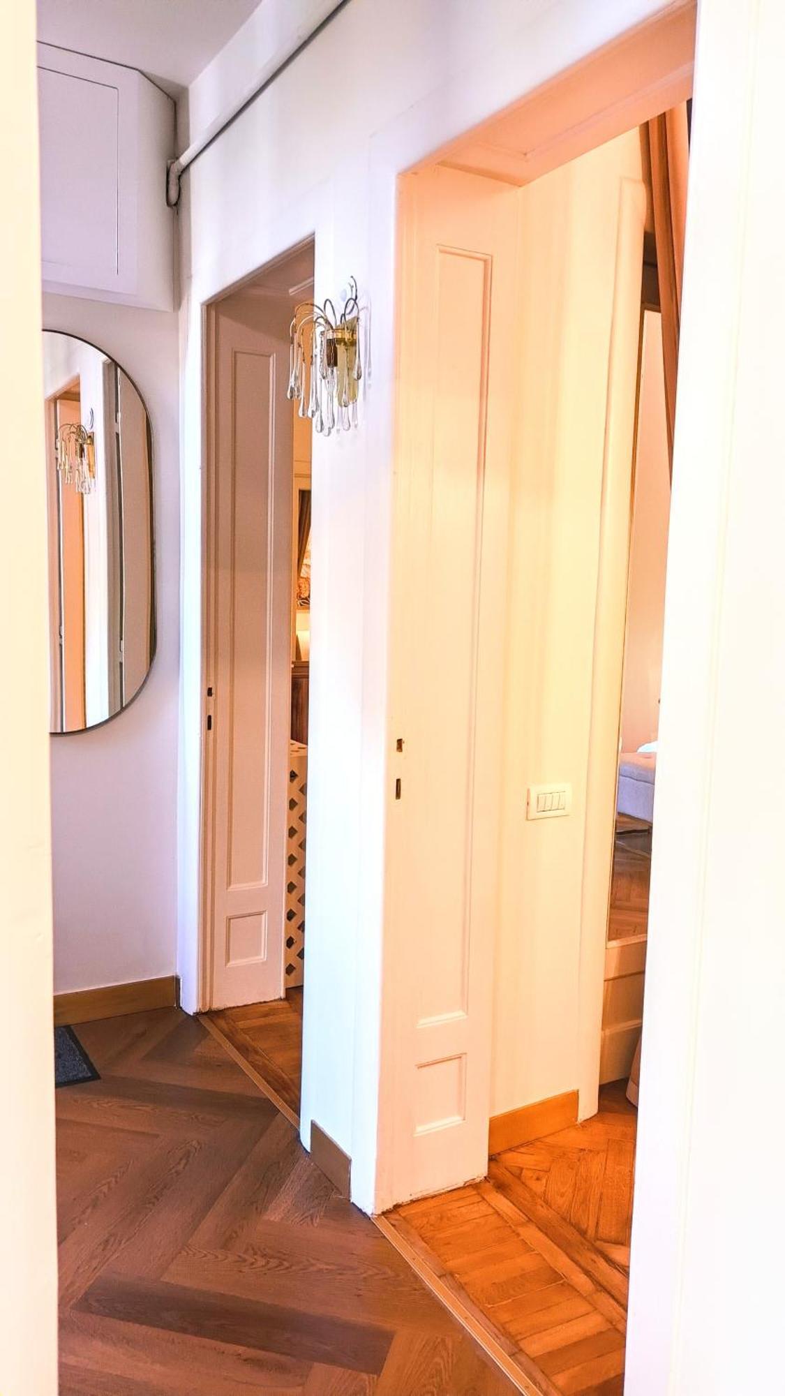 Littlehouse- Entire Property For Maximum 4 People Бухарест Экстерьер фото