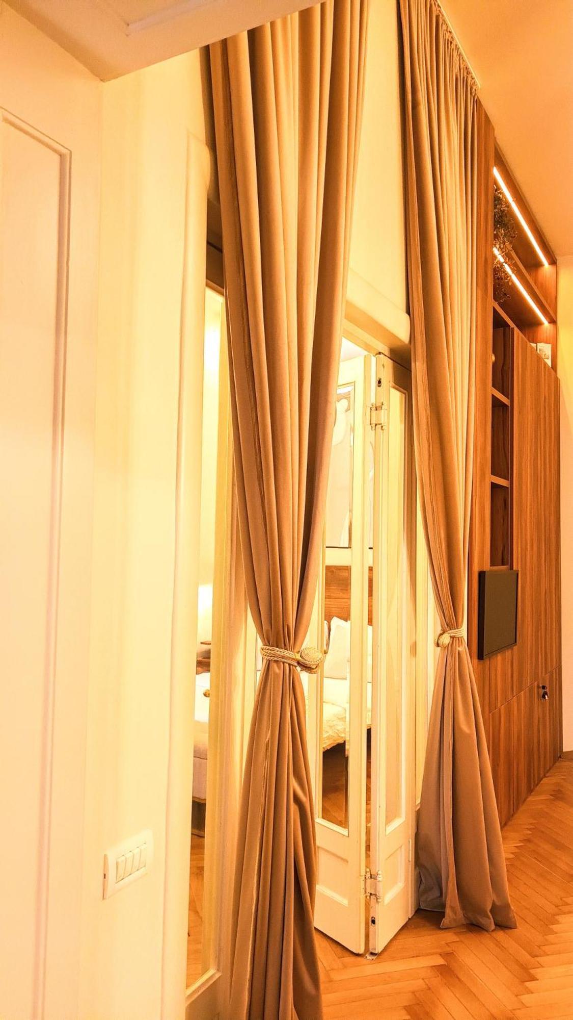 Littlehouse- Entire Property For Maximum 4 People Бухарест Экстерьер фото
